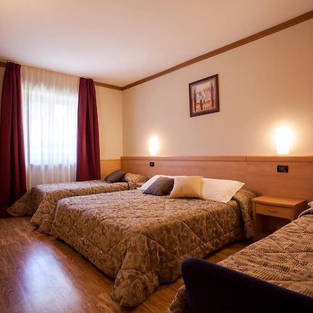 Hotel Vittoria Folgaria Εξωτερικό φωτογραφία