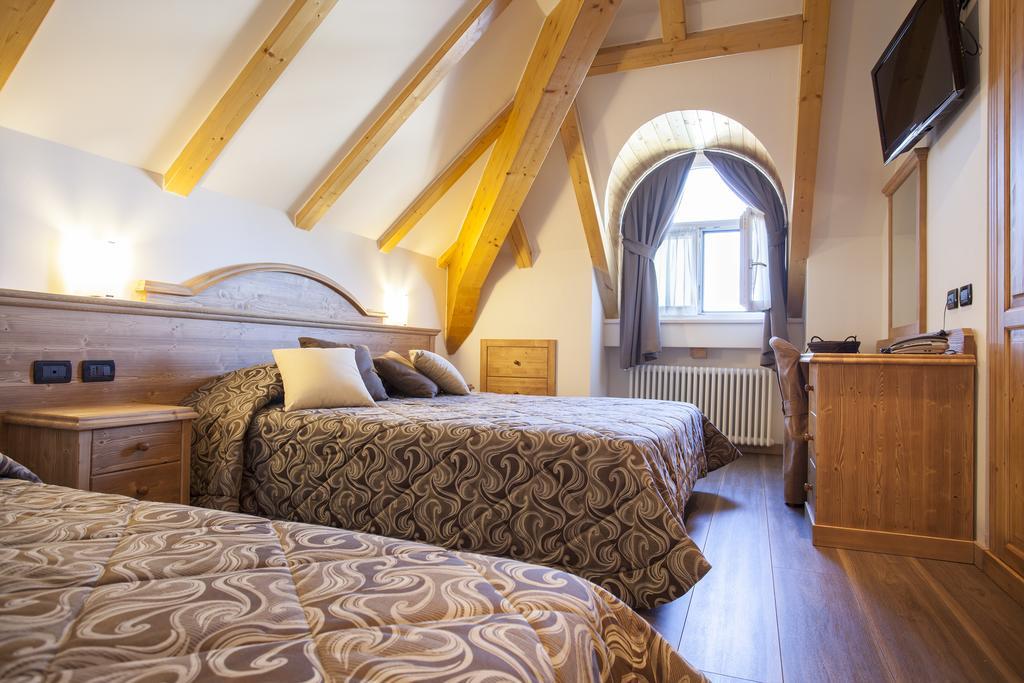 Hotel Vittoria Folgaria Εξωτερικό φωτογραφία