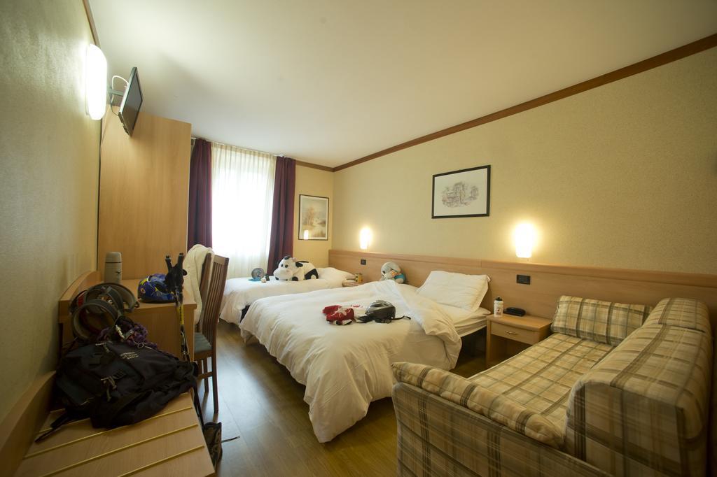 Hotel Vittoria Folgaria Δωμάτιο φωτογραφία