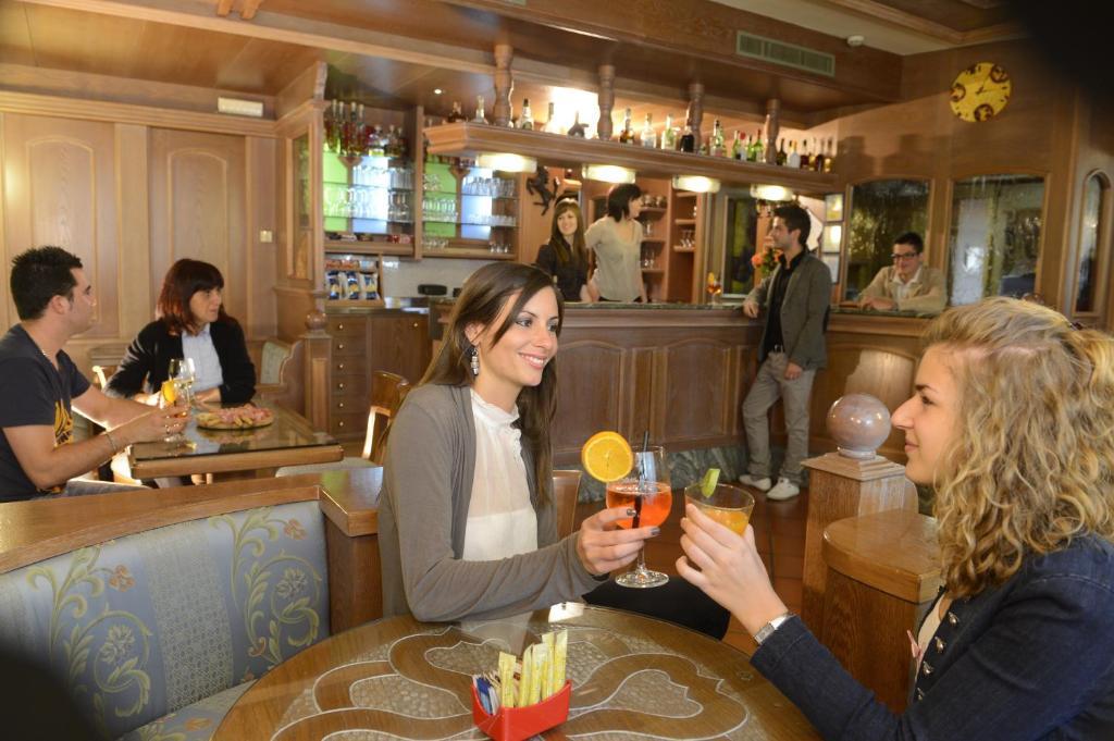 Hotel Vittoria Folgaria Εξωτερικό φωτογραφία